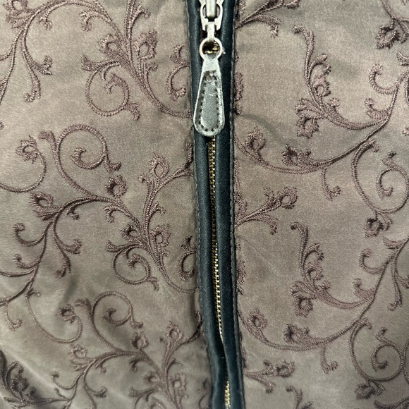 Eddie Bauer Premium Quilted Goose Down Jacket - Size Medium - Picture 5 of 5